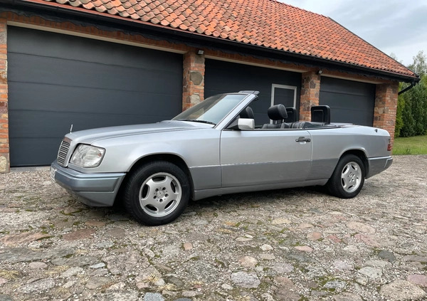 Mercedes-Benz Klasa E cena 63500 przebieg: 187005, rok produkcji 1995 z Morąg małe 436